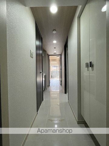 ADEN SAKAUSUJIH0NMACHIの内装写真