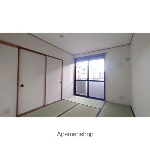 ロイヤルパレスIIの内装写真