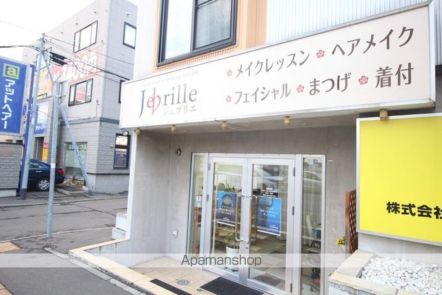 コモドNIの周辺写真