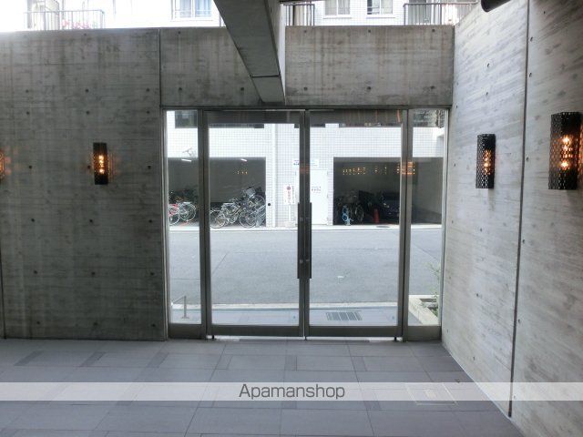ADWRESIDENCE松屋町の玄関写真