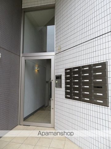 【成田市三里塚のマンションの写真】