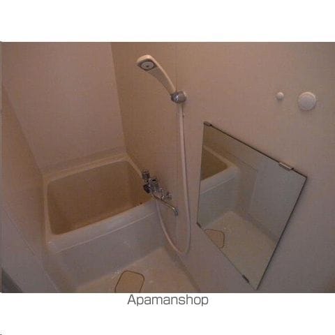 長屋アパートメントHACHIの内装写真