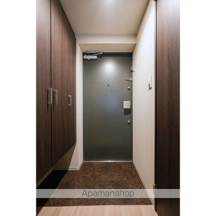 ウェルスクエア駒場東大前[1LDK/33.66m2]の玄関