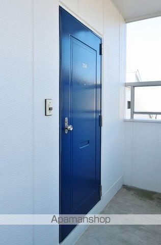 昭和ハイツの玄関写真