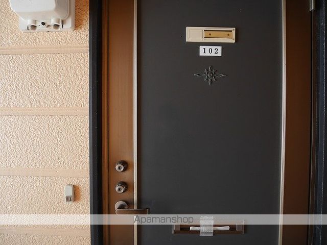 ドミール三笠の玄関写真