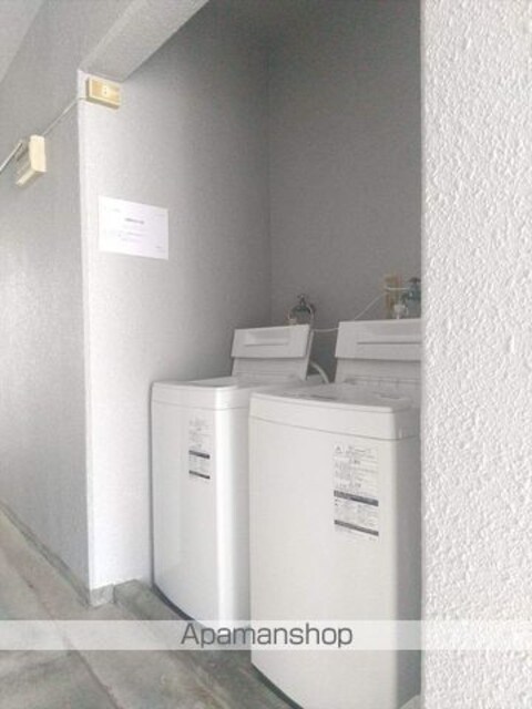 秀和コーポ[1K/17m2]の共用部1