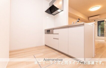 クラプレール　Ｎ[1LDK/50.14m2]のキッチン