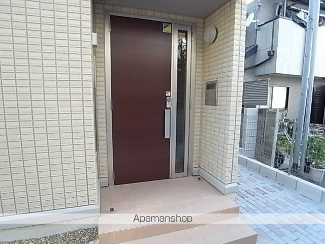 グランメールタカミの玄関写真