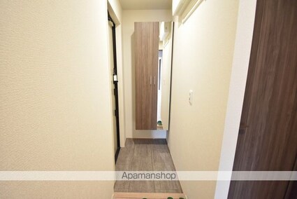 ＤーＲＯＯＭ小田原８丁目ＩＩＩ[2LDK/56.3m2]の玄関