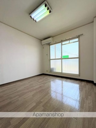 レディースマンション　ハイツ西本[1K/16.5m2]のリビング・居間