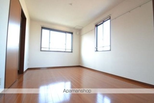 detached 東京都昭島市上川原町３丁目16-11

地図を見る