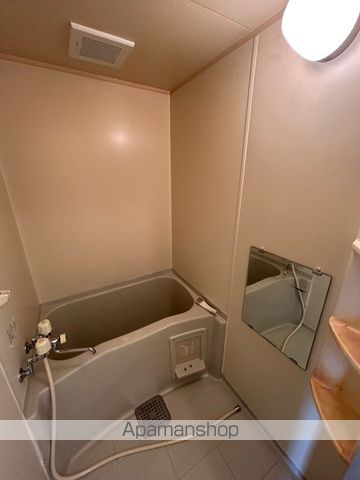 セピア5.1の内装写真