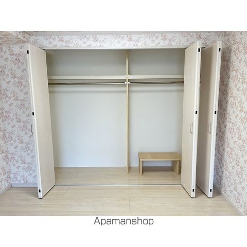 仲屋レンターの内装写真