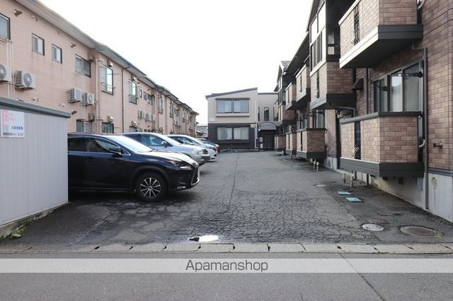 コスミオンの玄関写真