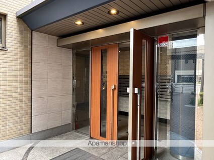 エルミナｅｅビルディング[1R/28.14m2]のエントランス3