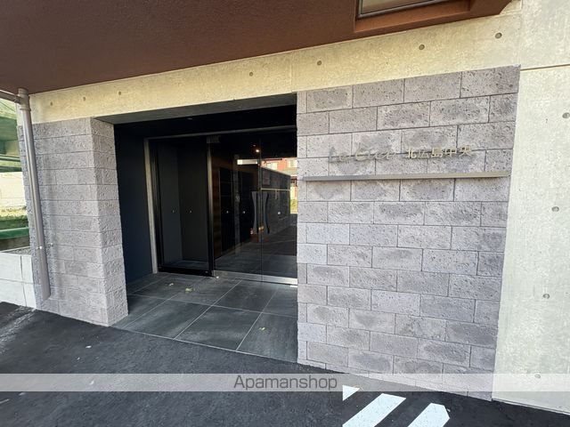 LE CIEL北広島中央の玄関写真