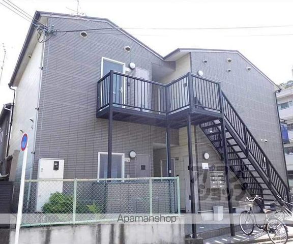 紫野東舟岡町アパートの外観写真