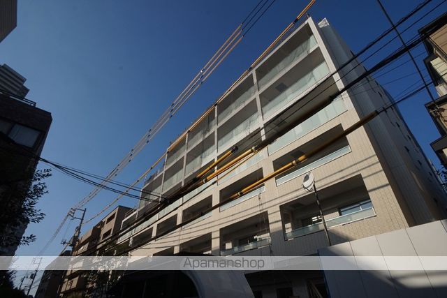 メゾンカルム市谷仲之町の外観写真