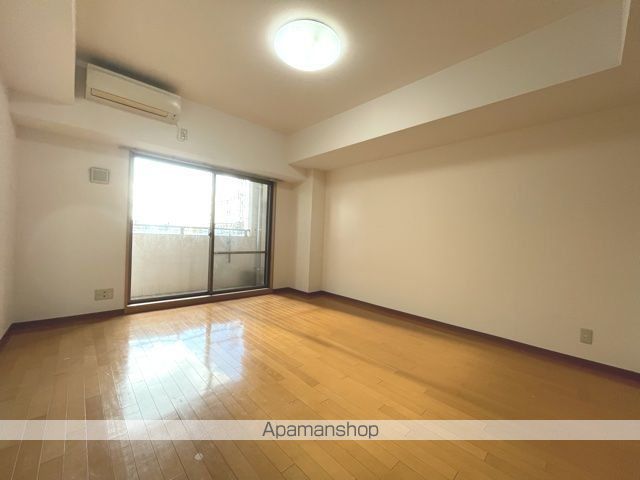 LA BRISEE四日市の内装写真