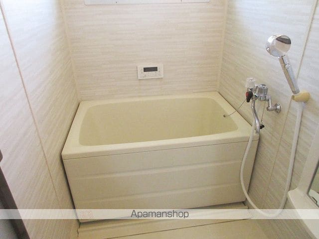 ルーミー甲府33号館の内装写真
