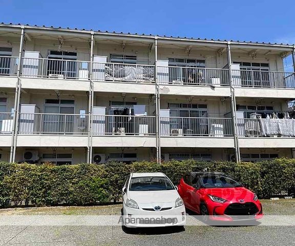 石井マンションの外観写真