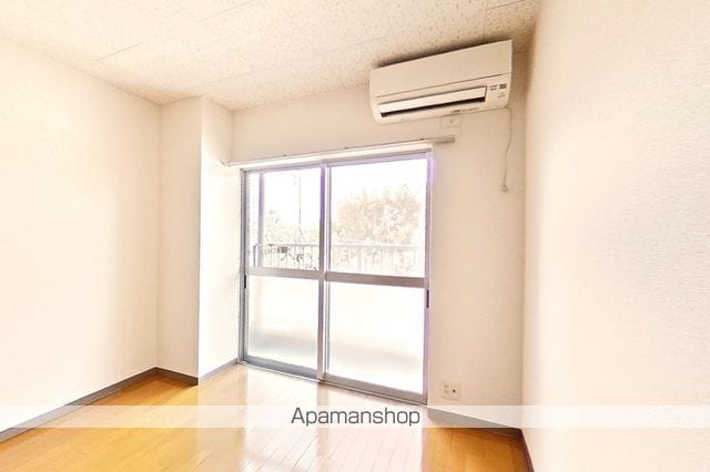 センチュリービルの内装写真