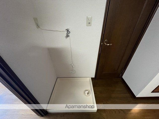アヴァンセ富沢南伍番館の内装写真