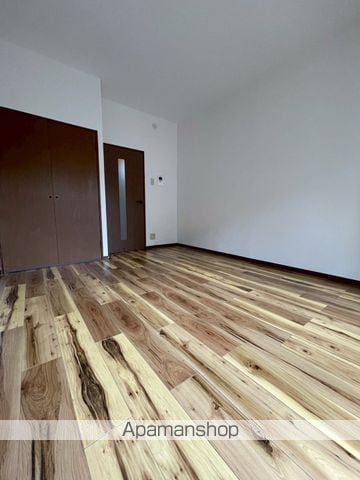 オートアール城南の内装写真