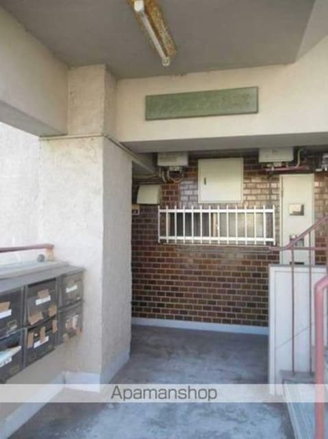 和歌山県和歌山市中之島[2LDK/42m2]のエントランス