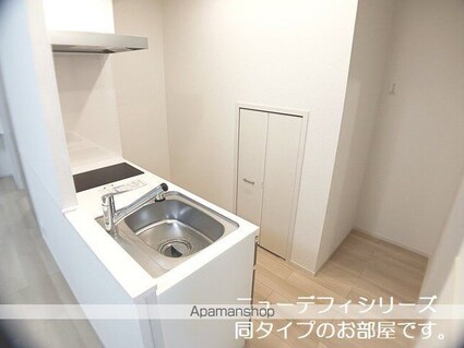 Ｖｉｉｄｅｓ[1LDK/36.34m2]のキッチン