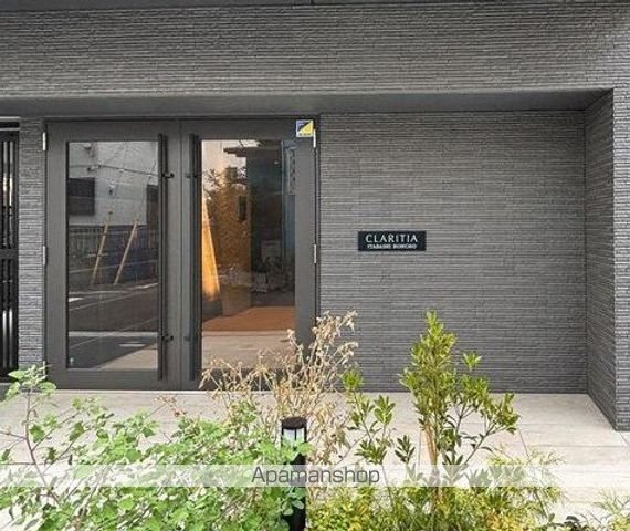 クラリティア板橋本町の玄関写真