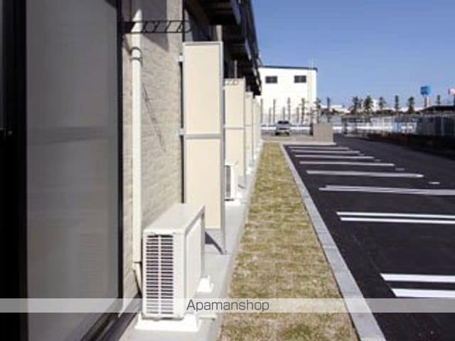 レオパレストリノステュディオの外観写真
