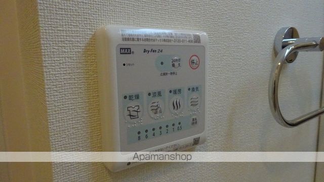 FIRSTの内装写真