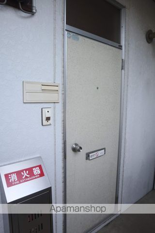 レジデンスオルメの玄関写真