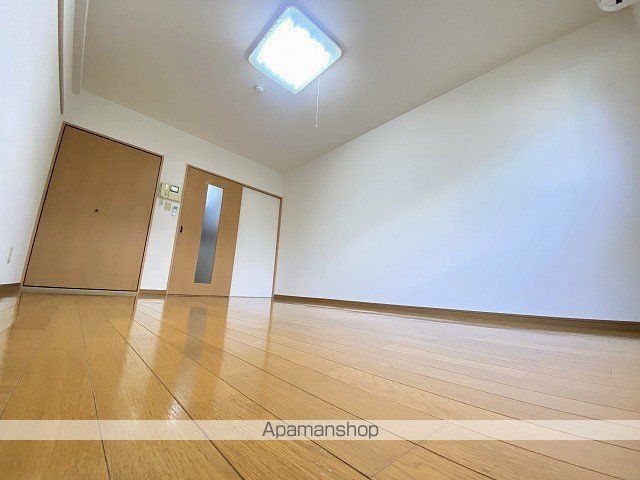 オーランド富田町の内装写真
