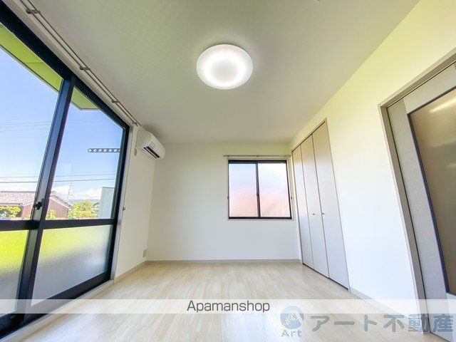 ディアス岡田の内装写真