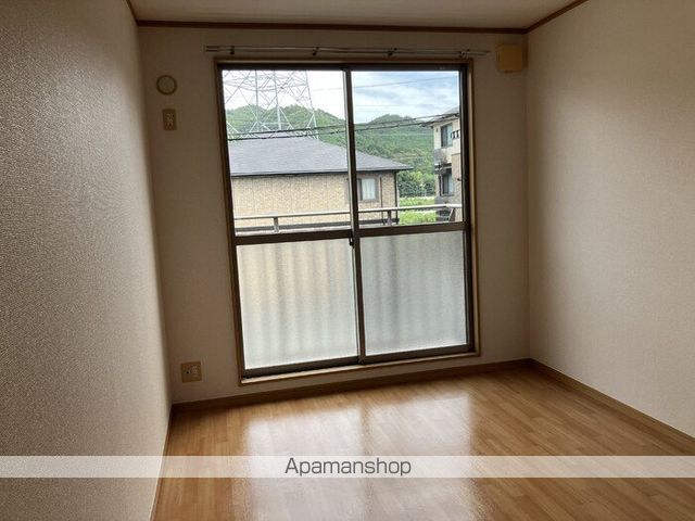 リースランド仁保津タウン E棟の内装写真
