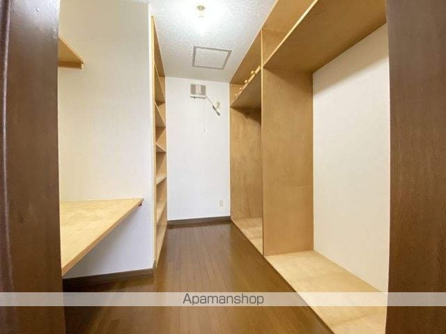 東山3丁目29番貸家の内装写真