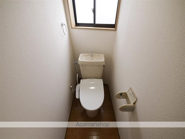 シャイニングハウスIIIの内装写真