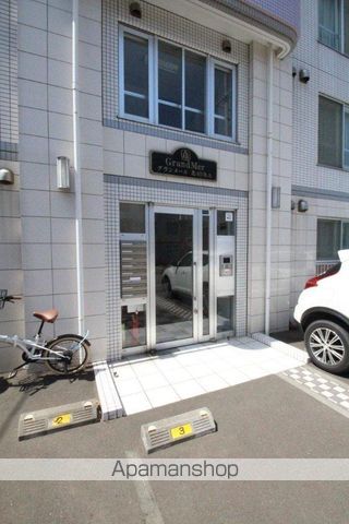 グランメール北40条Aの玄関写真