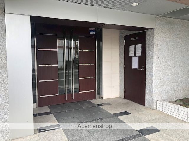 メインステージ奥沢の玄関写真