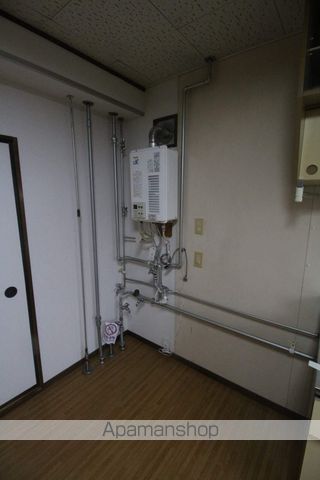 札幌市東西線 大谷地駅 徒歩12分 2階建 築42年の内装写真