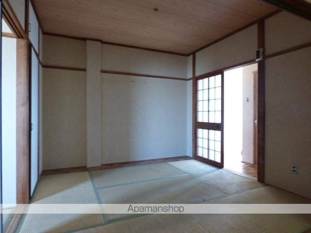 第一秀和マンションの内装写真