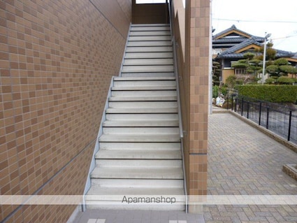 プランドール城ノ元[2LDK/51.3m2]の共用部2