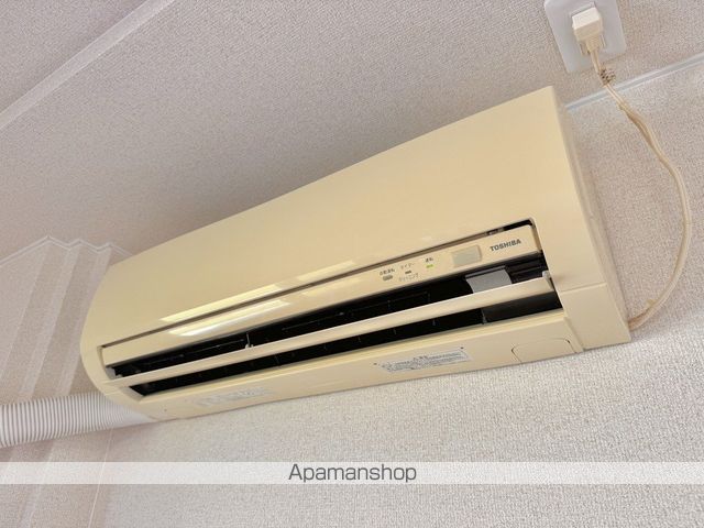 愛知郡愛荘町 2階建 築19年の内装写真