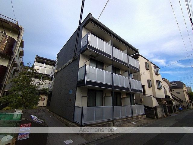 レオパレス英の外観写真