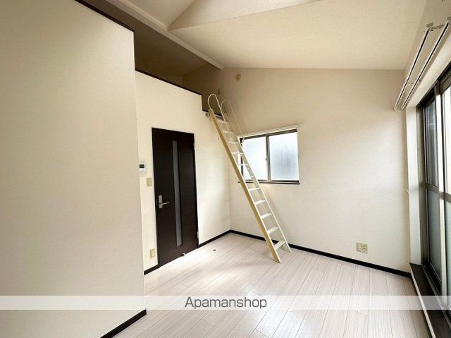 コンフォートベネフィス吉塚駅前3の内装写真