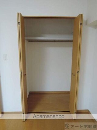 エクセラン清水[1K/32.05m2]の収納