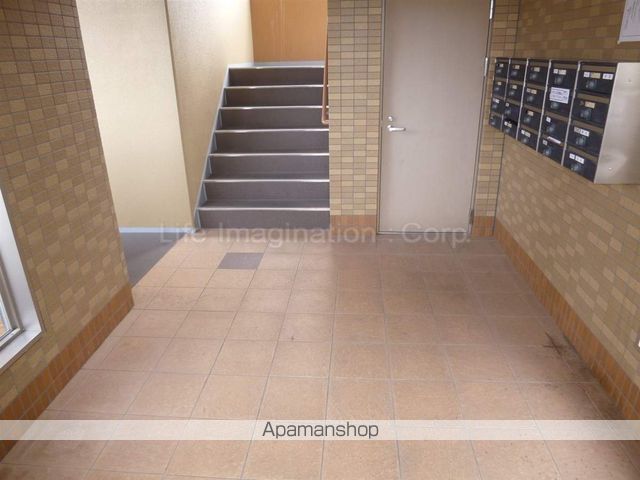 ソレアード大平の玄関写真