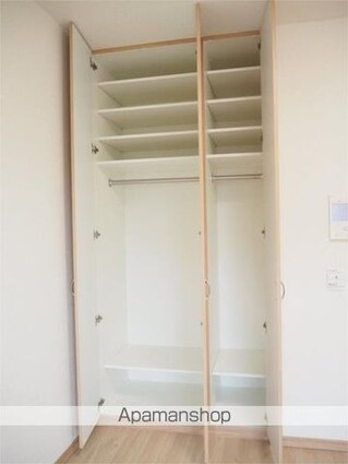 ルーブル蓮根[1K/27.74m2]の収納